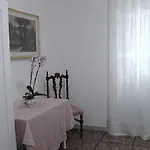 La Casa Di Chiara Apartment